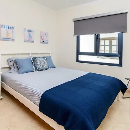 Apartamento Beach Caleta 1 아파트 *